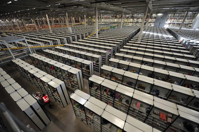   Amazon (9 )