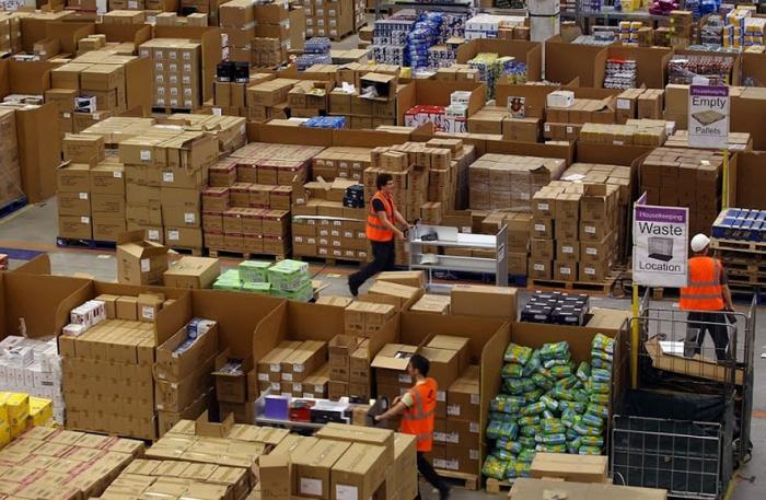   Amazon (9 )
