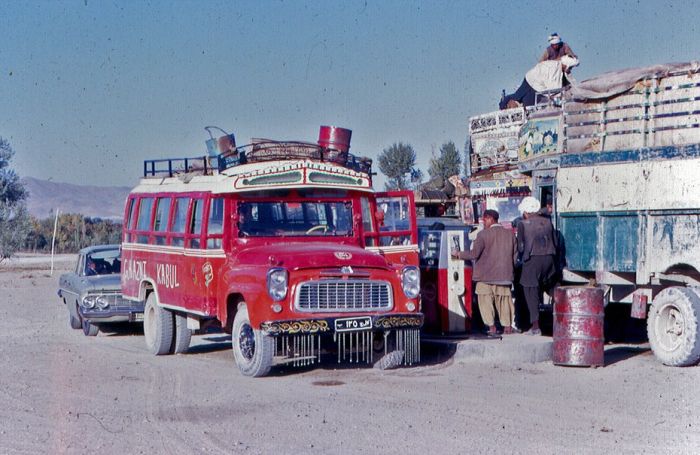   1969 - 1974  (37 )