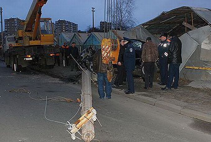 Инцидент на мойке (7 фото) Инцидент на мойке (7 фото)