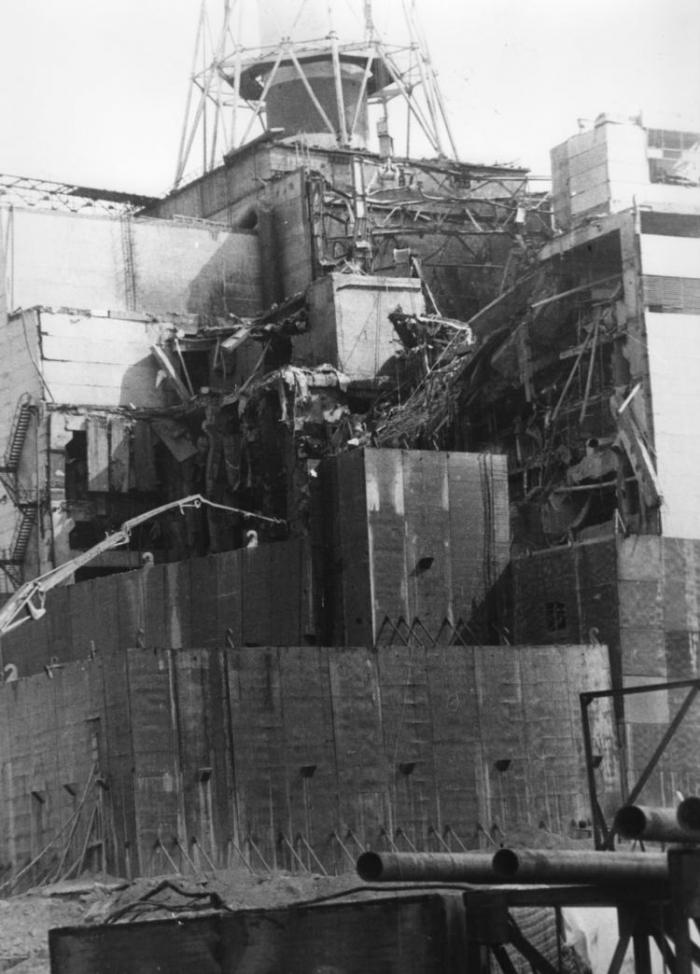 Чернобыльская АЭС - рассказ очевидца (18 фото) Чернобыльская АЭС - рассказ очевидца (18 фото)