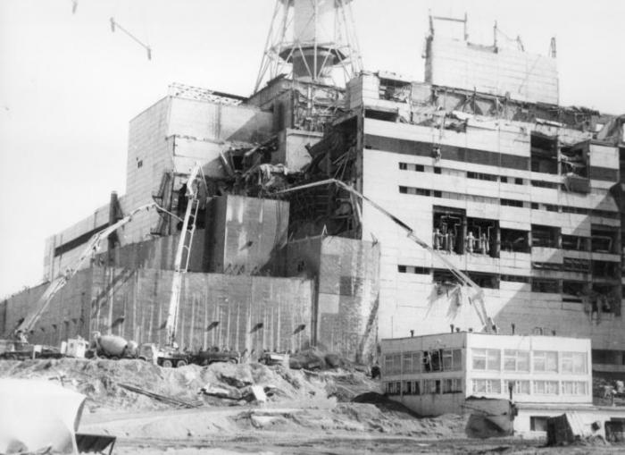 Чернобыльская АЭС - рассказ очевидца (18 фото) Чернобыльская АЭС - рассказ очевидца (18 фото)