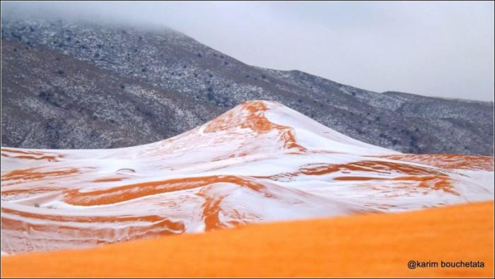 Снег на песках Cахары смотрится нереально (11 фото) Снег на песках Cахары смотрится нереально (11 фото)