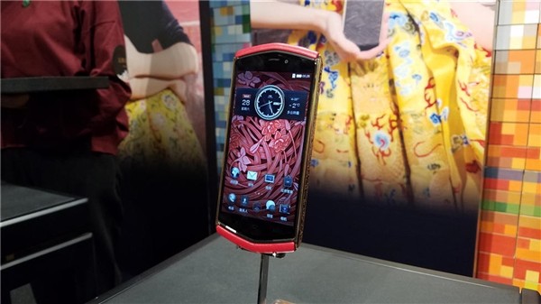     Vertu    30  (2 )