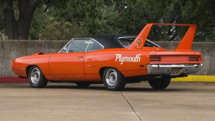 Plymouth Road Runner Superbird   (11 )