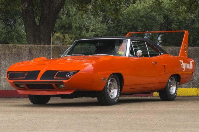 Plymouth Road Runner Superbird   (11 )