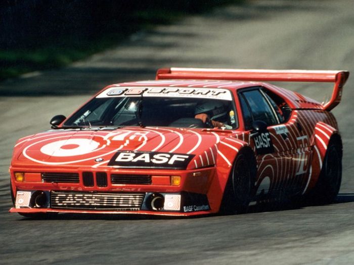 BMW M1 1981  ,    34  (20 )