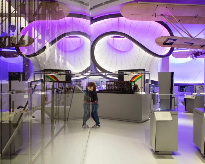 Галерея Уинтон: Математика от Zaha Hadid Architects (21 фото) Галерея Уинтон: Математика от Zaha Hadid Architects (21 фото)