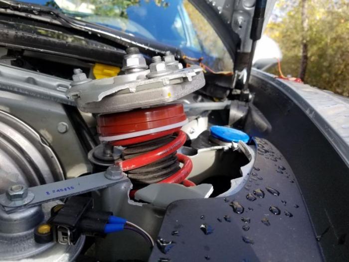   Porsche      (9 )