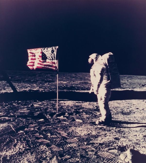 NASA         (9 )