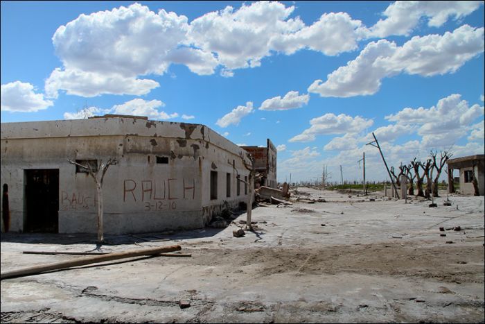 Epecuen -   (33 )