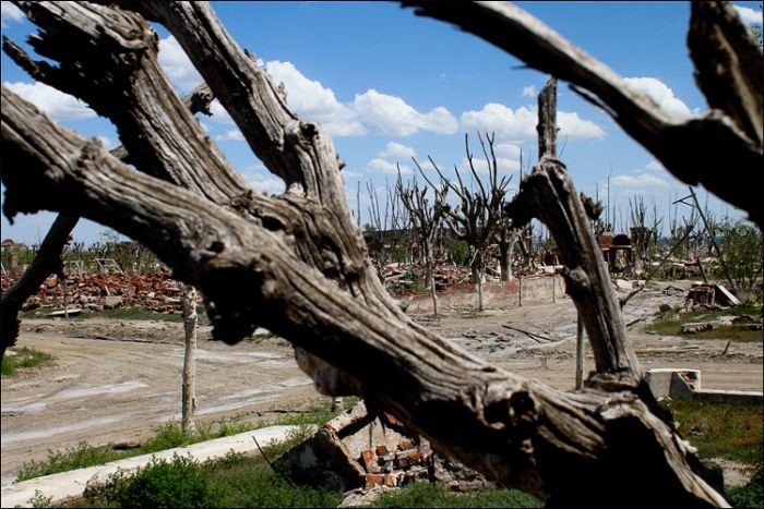 Epecuen -   (33 )