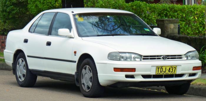   : Toyota Camry (15 )