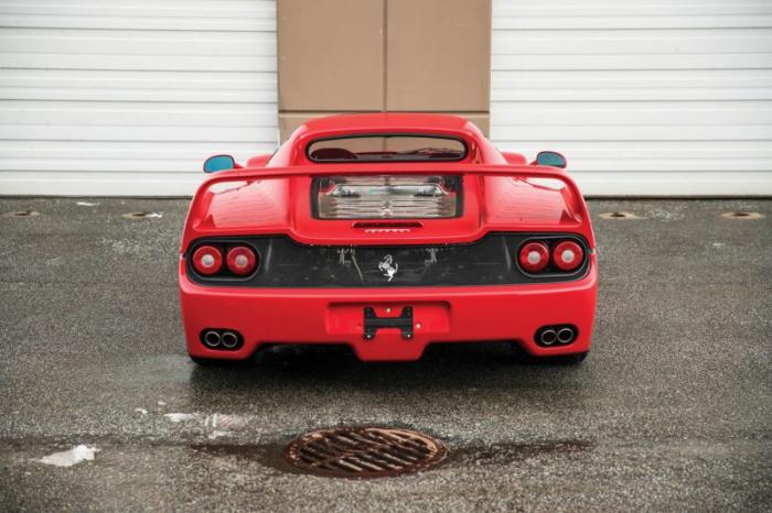 Ferrari F50      (30 )