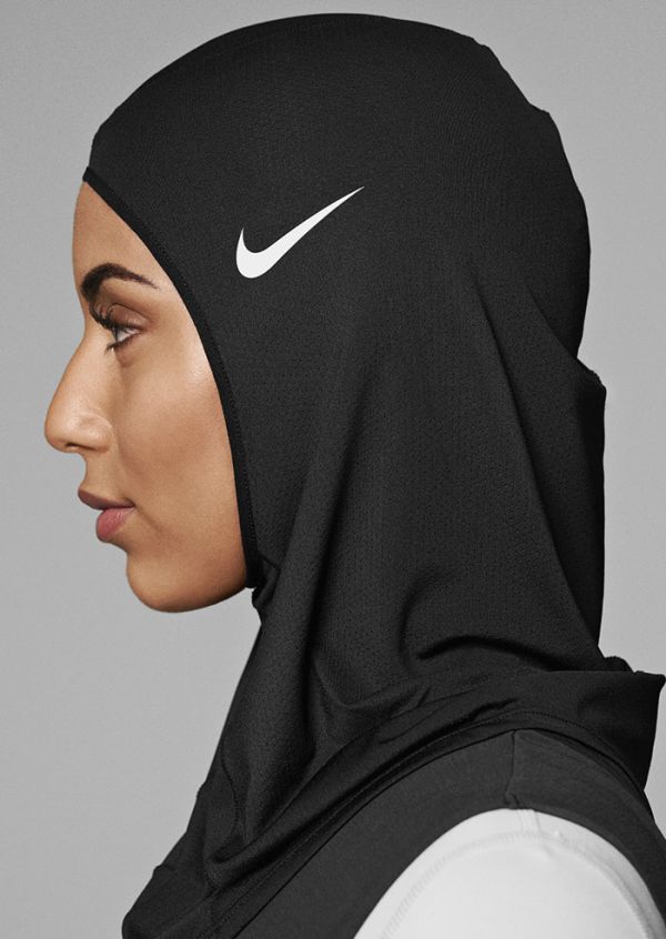 Nike    (6 )
