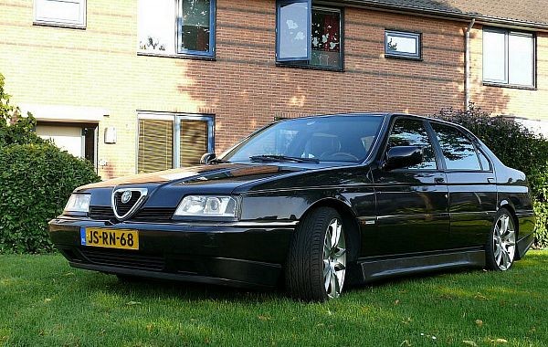 Alfa Romeo 164,   90    (11 )