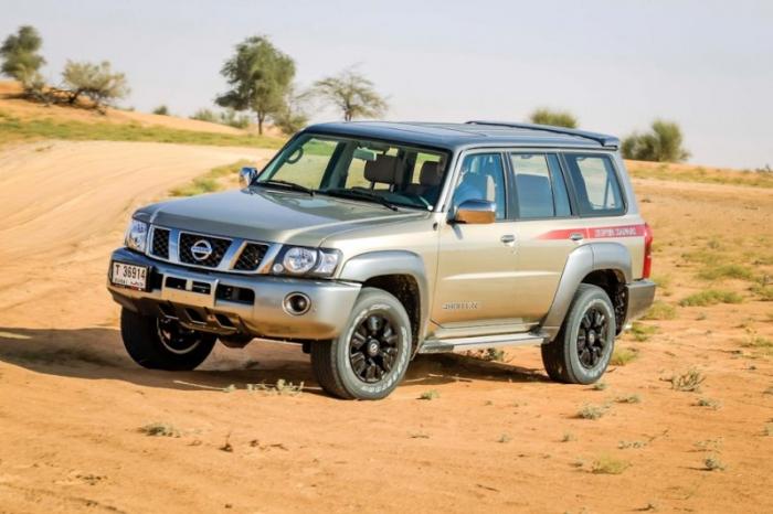 Nissan Patrol Super Safari 2017   (16 )