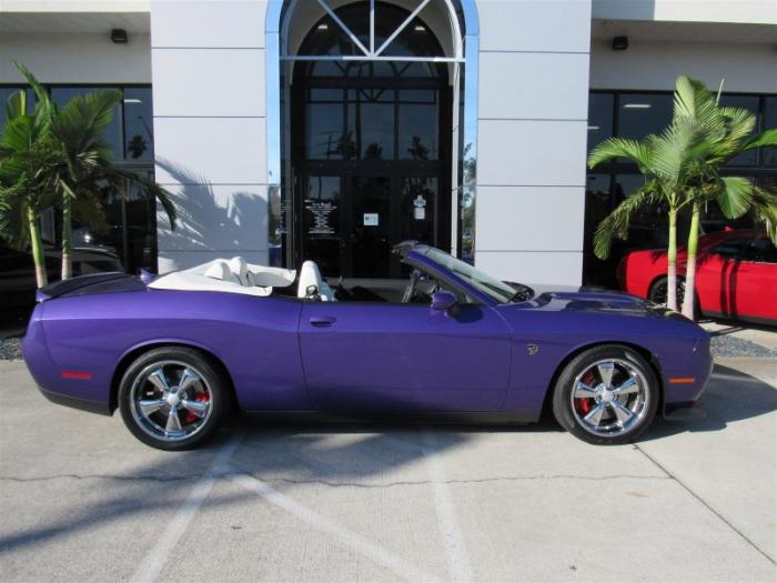   Dodge Challenger SRT Hellcat (23 )