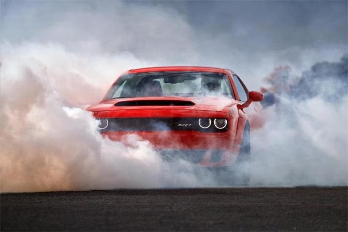 Dodge Challenger SRT Demon (12 )