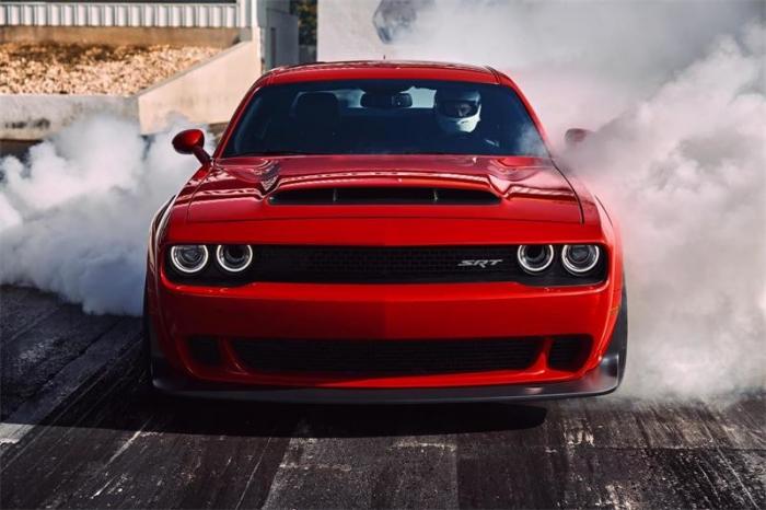 Dodge Challenger SRT Demon (12 )