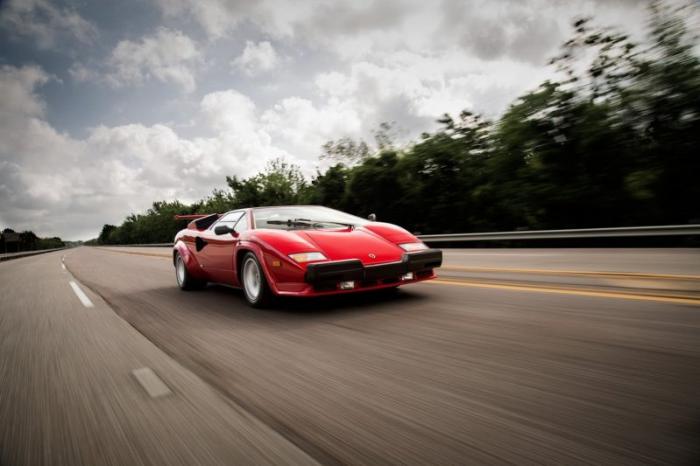 Lambo Countach        (50 )