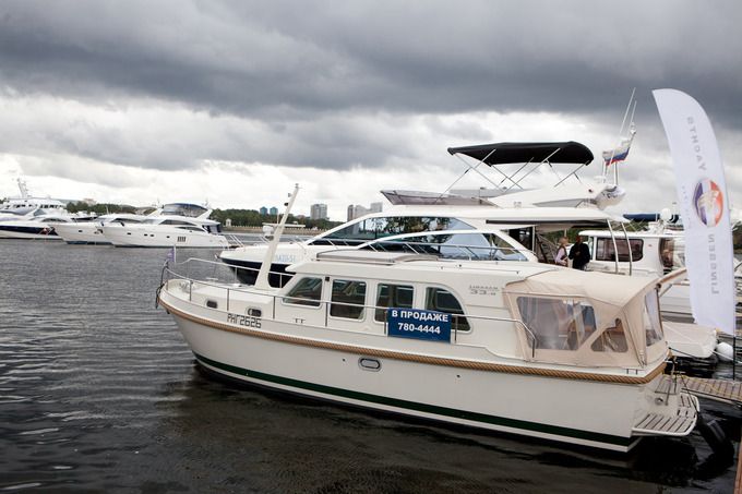      Millionaire Boat Show  (50 )