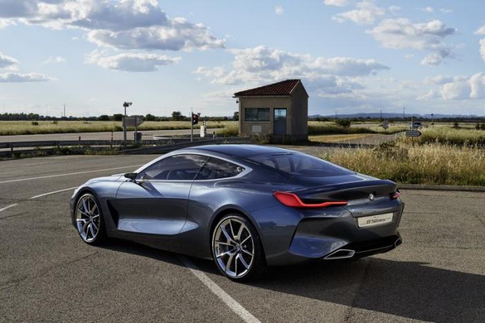  BMW 8      (26 )