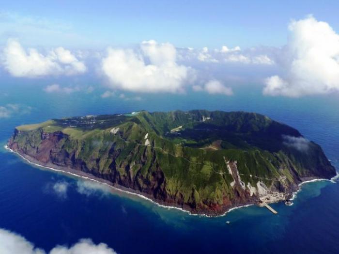   Aogashima (9 )