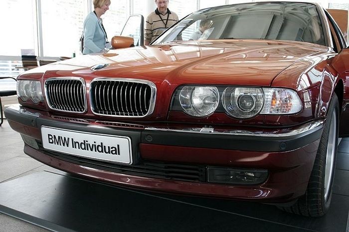 BMW 7-Series Long E38     (12 )