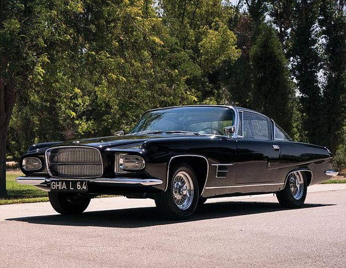   Carrozzeria Ghia   390 000  (7 )