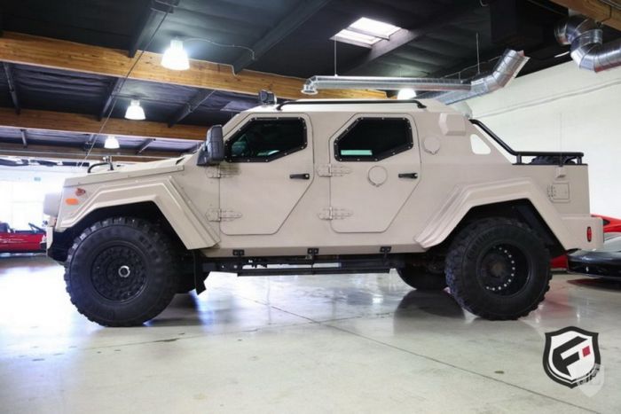        Terradyne Gurkha  700 000$ (20 )