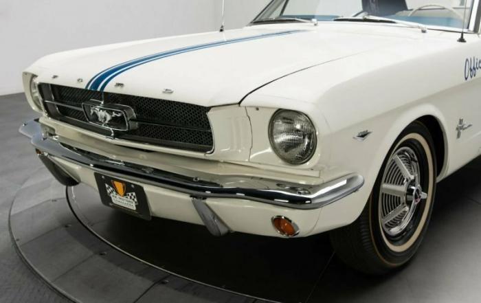  Mustang 1964:    (18 )