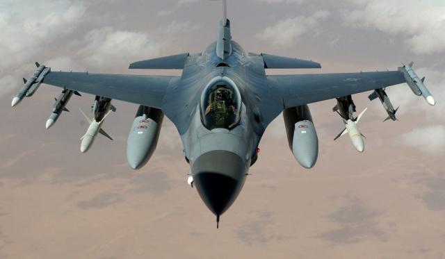   F-16       (4 )