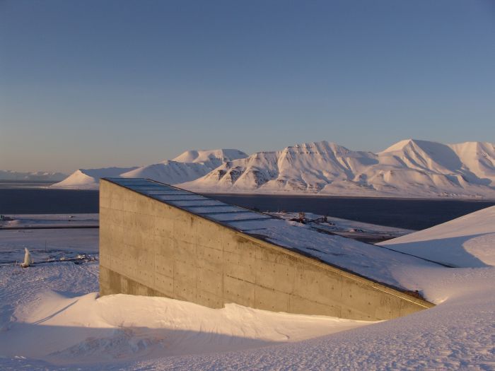 Svalbard - глобальное хранилище семян (28 фото)
