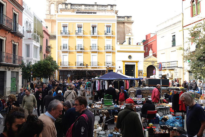 Прогулка по блошиному рынку в Испании (27 фото)