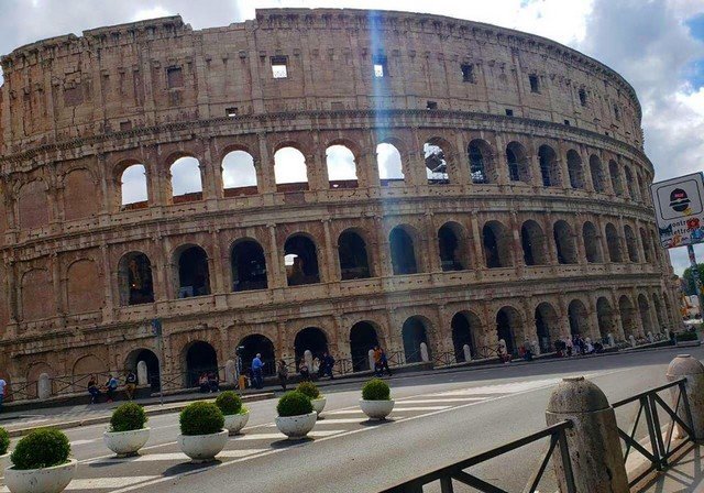 Рим превратился в город-призрак (10 фото)